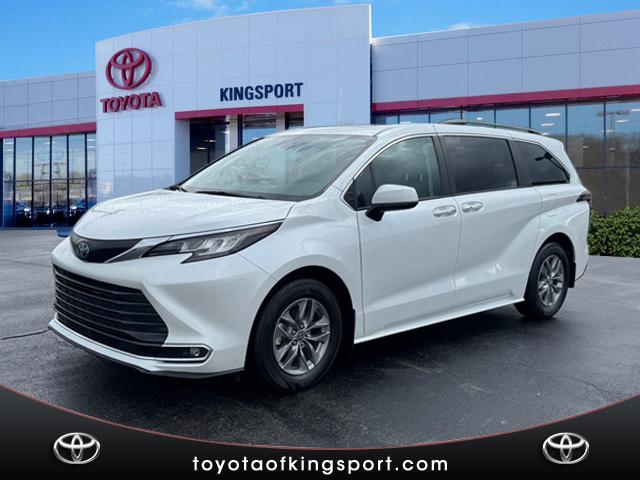 2023 Toyota Sienna XLE AWD 7-PASSENGER