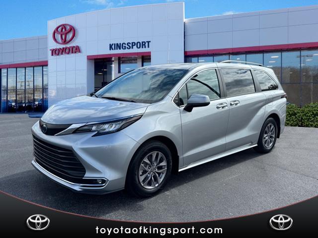 2023 Toyota Sienna XLE AWD 7-PASSENGER