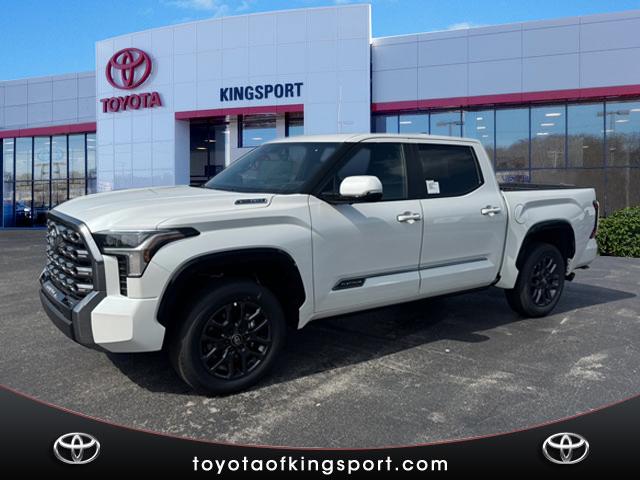 2025 Toyota Tundra PLATINUM HYBRID CREWMAX 5