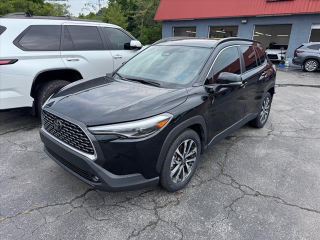 2023 Toyota Corolla Cross XLE 4WD