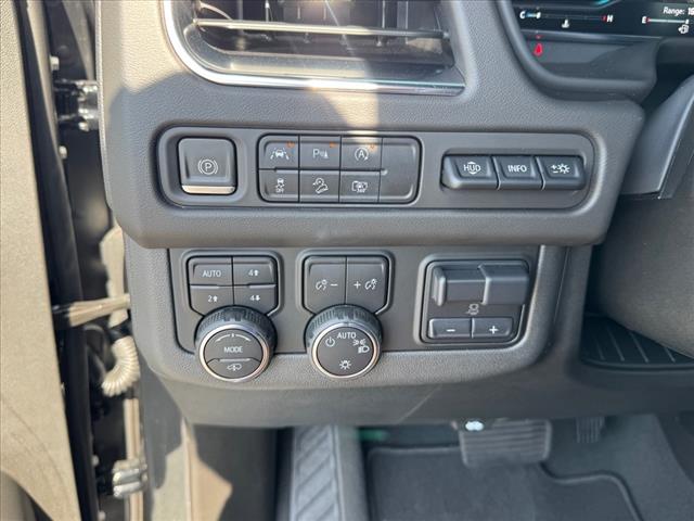 2024 Chevrolet Suburban 