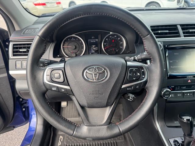 2016 Toyota Camry 