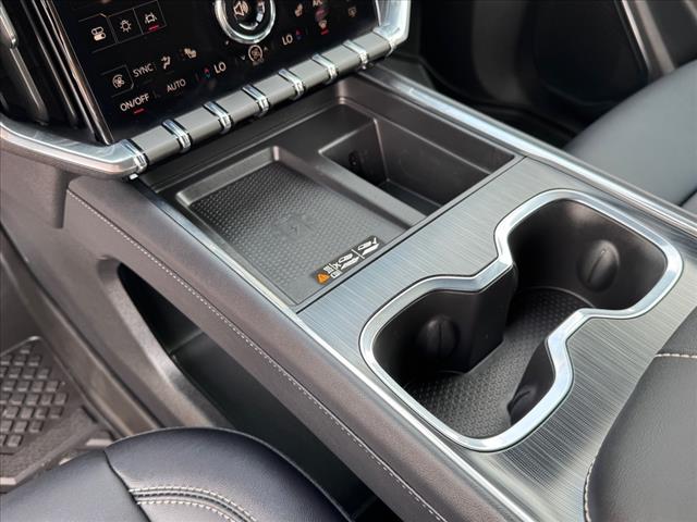 2025 GMC Acadia 