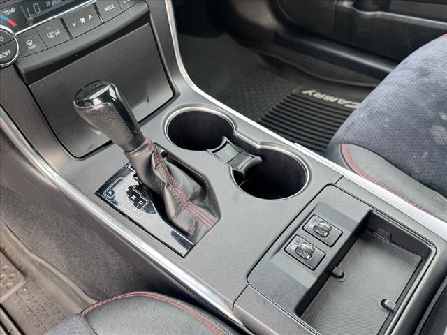 2016 Toyota Camry 