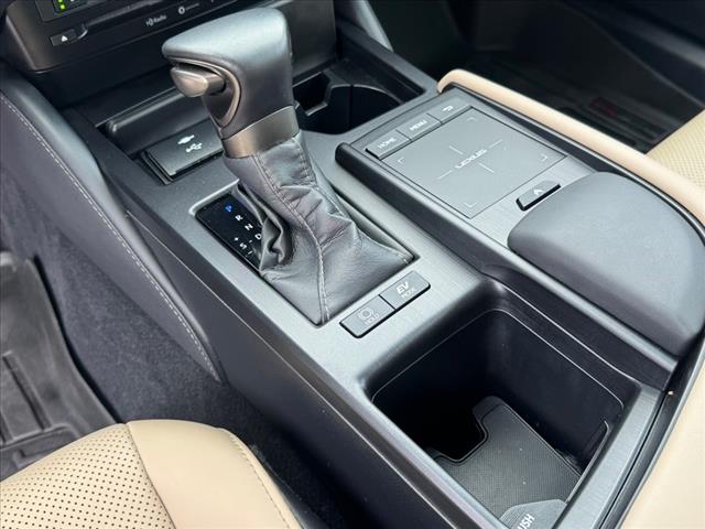 2021 Lexus ES 300h Base