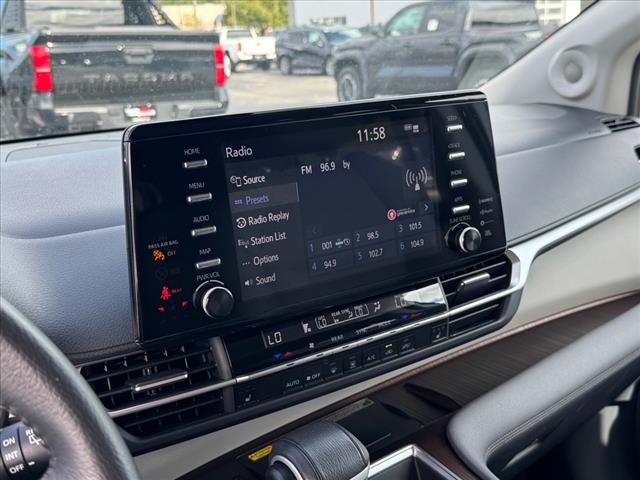2023 Toyota Sienna XLE AWD 7-PASSENGER