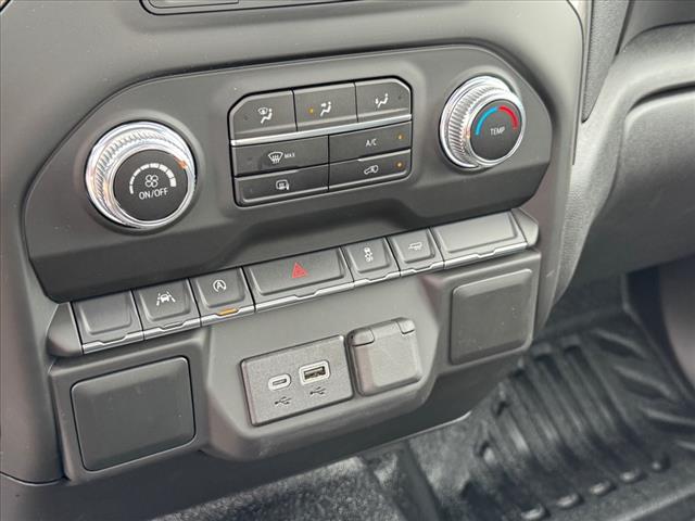 2025 GMC Sierra 1500 Pro