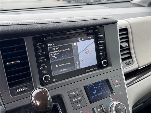 2020 Toyota Sienna XLE 8-Passenger