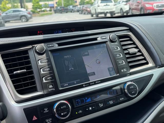 2019 Toyota Highlander 