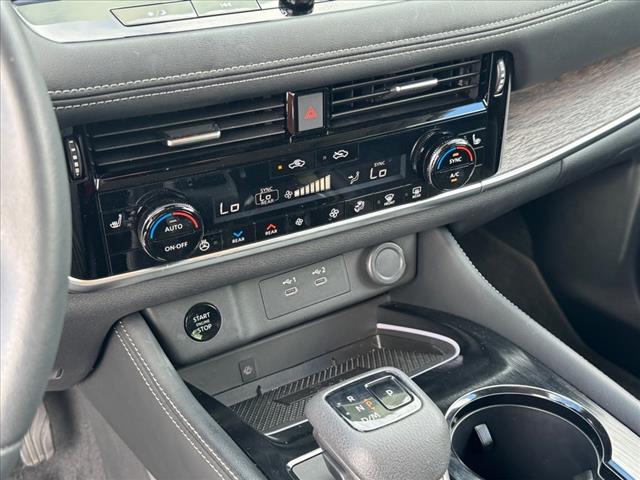 2024 Nissan Rogue AWD PLATINUM