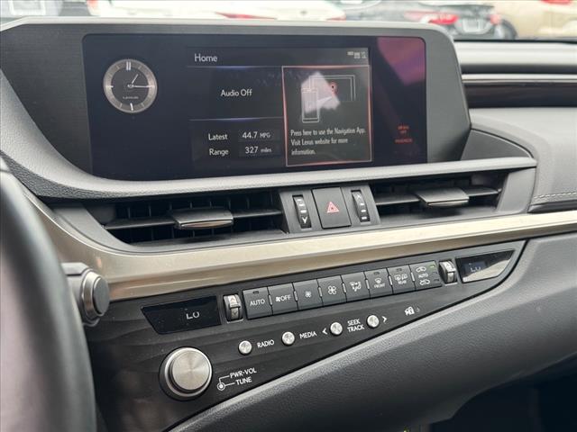 2021 Lexus ES 300h Base