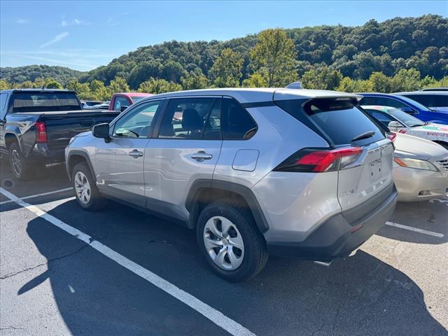 2022 Toyota RAV4 LE FWD