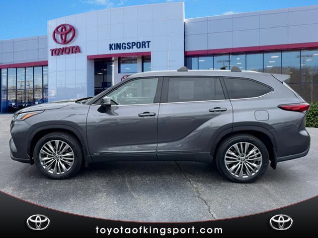 2022 Toyota Highlander Hybrid HYBRID PLATINUM AWD