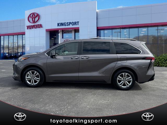 2023 Toyota Sienna PLATINUM AWD 7-PASSENGER