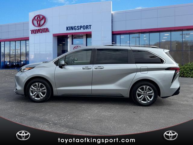 2023 Toyota Sienna PLATINUM AWD 7-PASSENGER