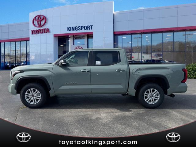 2025 Toyota Tundra SR5 CREWMAX 5.5 BED