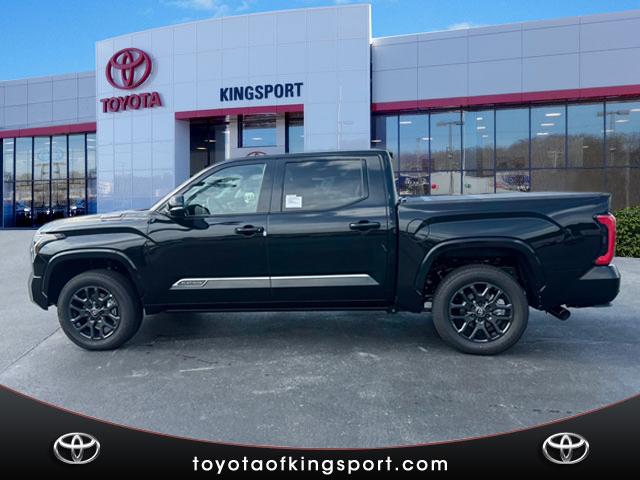 2025 Toyota Tundra PLATINUM HYBRID CREWMAX 5