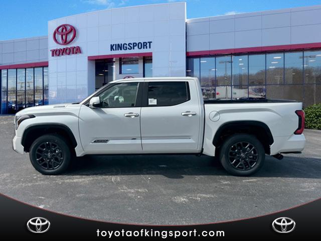 2025 Toyota Tundra PLATINUM HYBRID CREWMAX 5