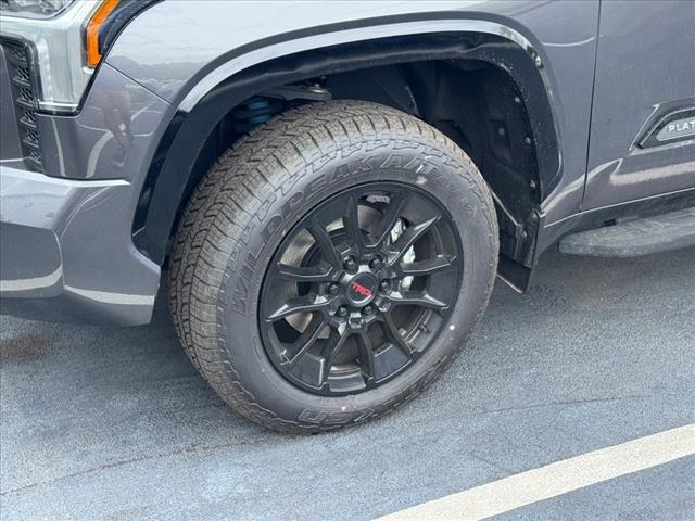 2024 Toyota Tundra Platinum HV