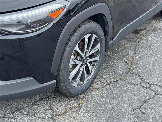 2023 Toyota Corolla Cross XLE 4WD