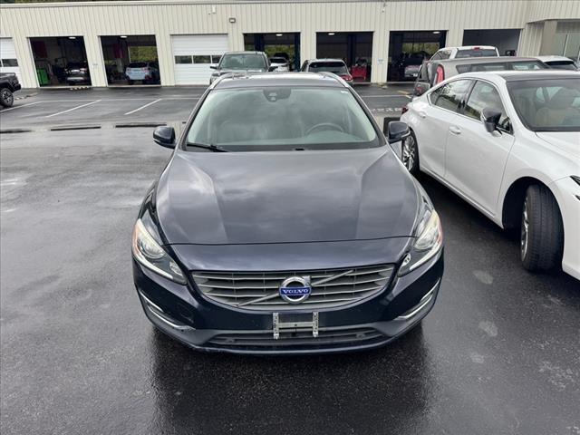 2016 Volvo V60 T5 Drive-E Premier
