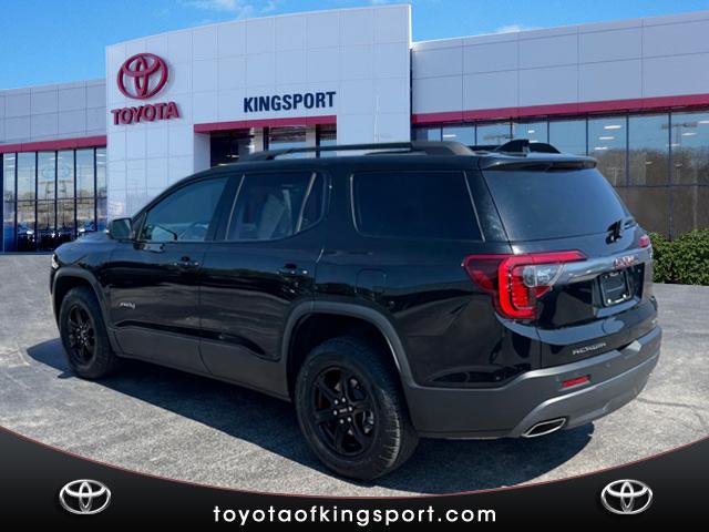 2023 GMC Acadia AT4