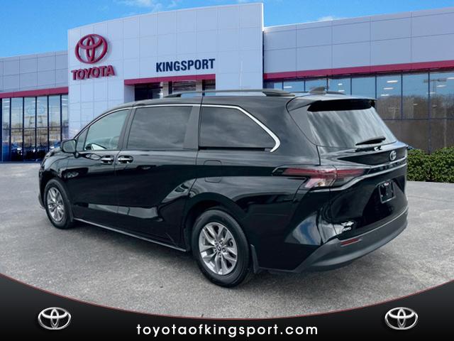 2023 Toyota Sienna XLE AWD 7-PASSENGER