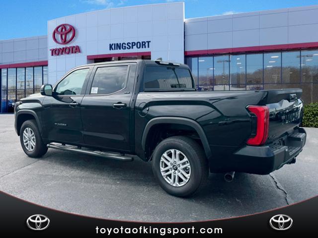 2025 Toyota Tundra SR5 CREWMAX 5.5 BED
