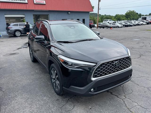 2023 Toyota Corolla Cross XLE 4WD