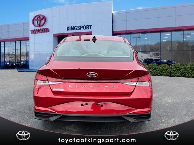 2022 Hyundai ELANTRA SEL