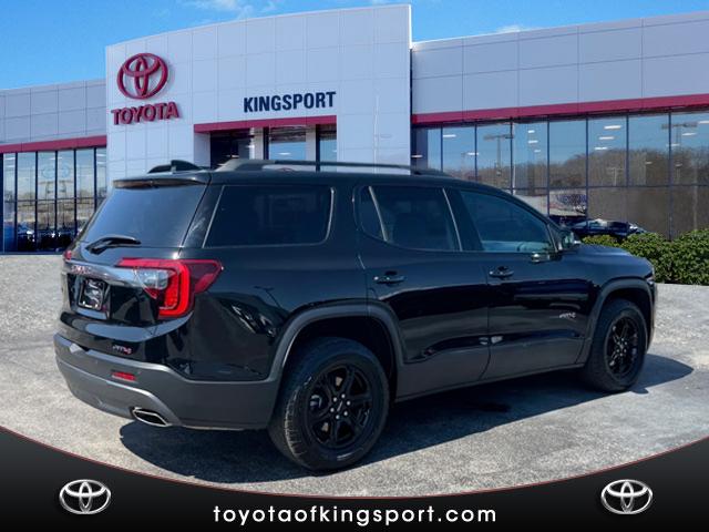 2023 GMC Acadia AT4