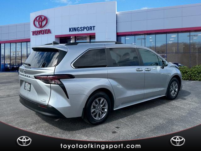 2023 Toyota Sienna XLE AWD 7-PASSENGER