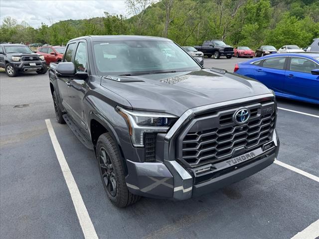 2024 Toyota Tundra Platinum HV