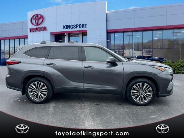 2022 Toyota Highlander Hybrid HYBRID PLATINUM AWD