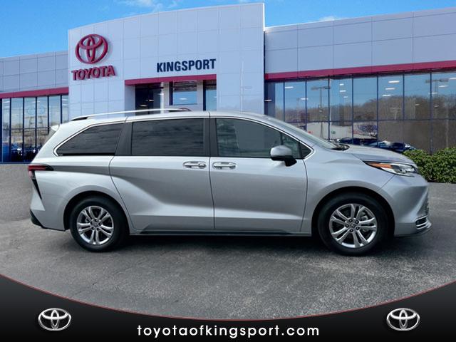 2023 Toyota Sienna PLATINUM AWD 7-PASSENGER