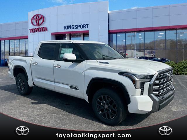 2025 Toyota Tundra PLATINUM HYBRID CREWMAX 5
