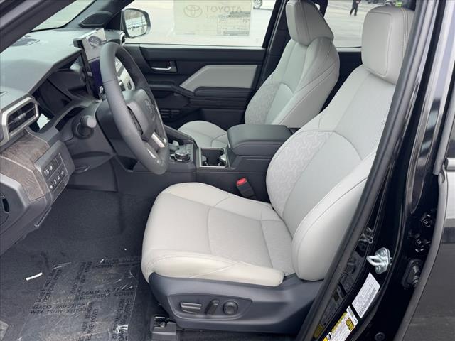 2025 Toyota Tacoma LIMITED DOUBLE CAB 5 BED