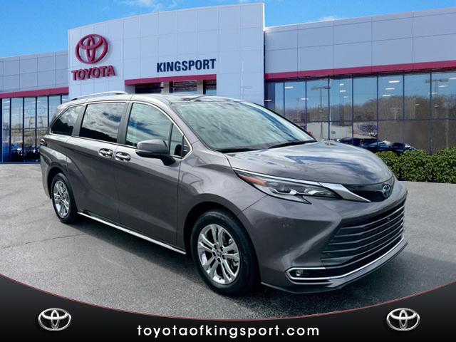 2023 Toyota Sienna PLATINUM AWD 7-PASSENGER