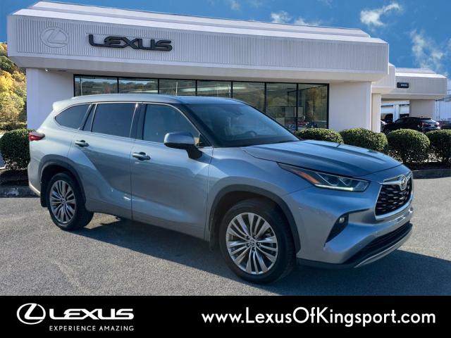 2022 Toyota Highlander Platinum