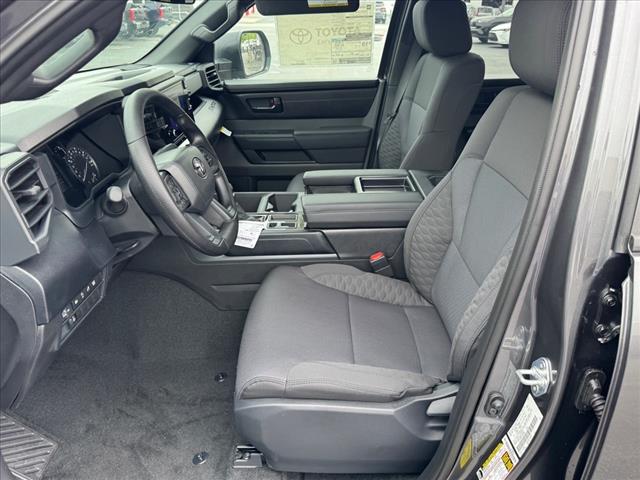 2025 Toyota Tundra SR CREWMAX 5.5 BED