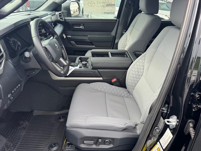 2025 Toyota Tundra SR5 CREWMAX 5.5 BED