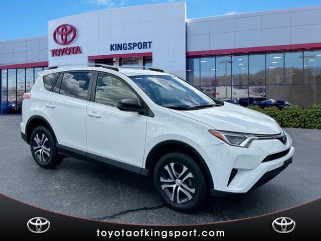 2017 Toyota RAV4 LE AWD (NATL)