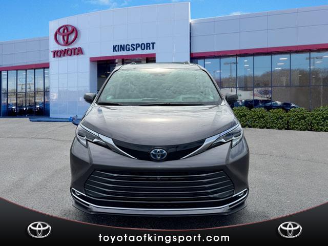2023 Toyota Sienna PLATINUM AWD 7-PASSENGER