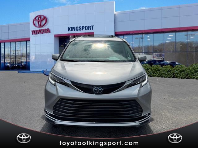 2024 Toyota Sienna LIMITED AWD 7-PASSENGER