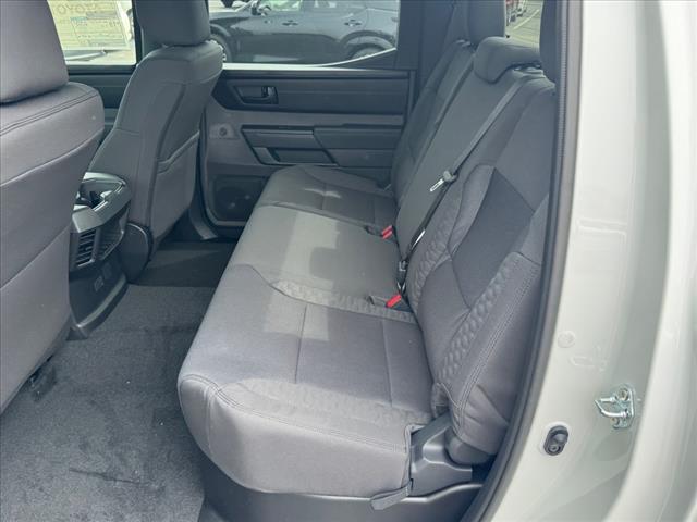 2025 Toyota Tundra SR CREWMAX 5.5 BED