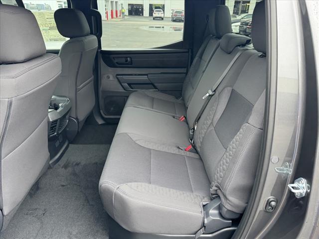 2025 Toyota Tundra SR CREWMAX 5.5 BED