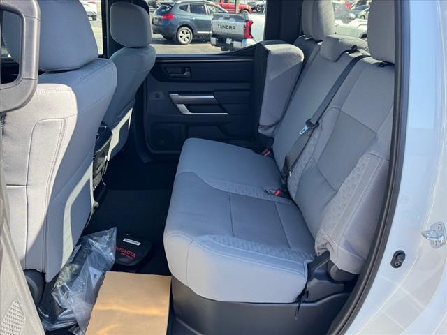 2025 Toyota Tundra SR5 CREWMAX 5.5 BED