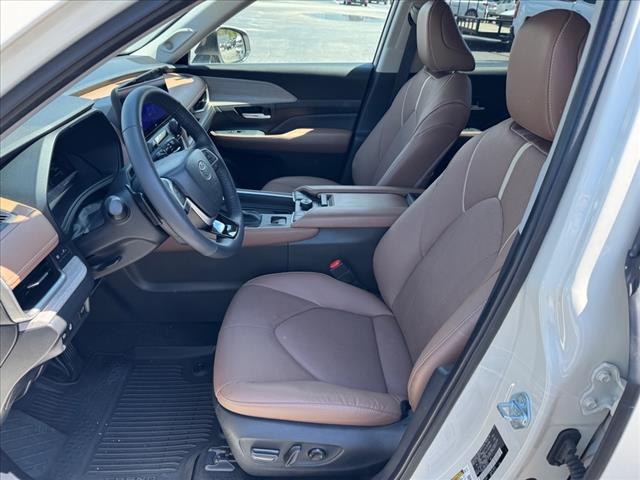 2024 Toyota Grand Highlander PLATINUM AWD