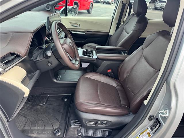 2023 Toyota Sienna PLATINUM AWD 7-PASSENGER