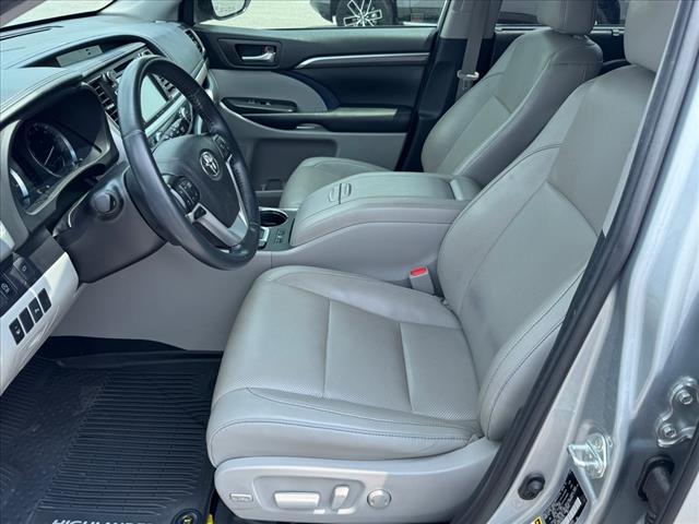 2019 Toyota Highlander 